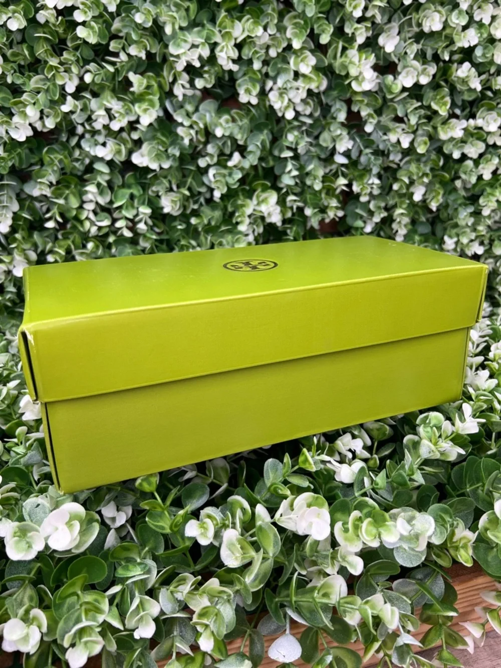 Tory Burch Green Shoe Box / Tissue Paper